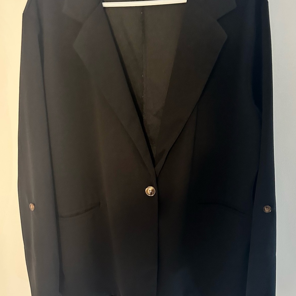 Women’s Black Blazer – Size 2XL